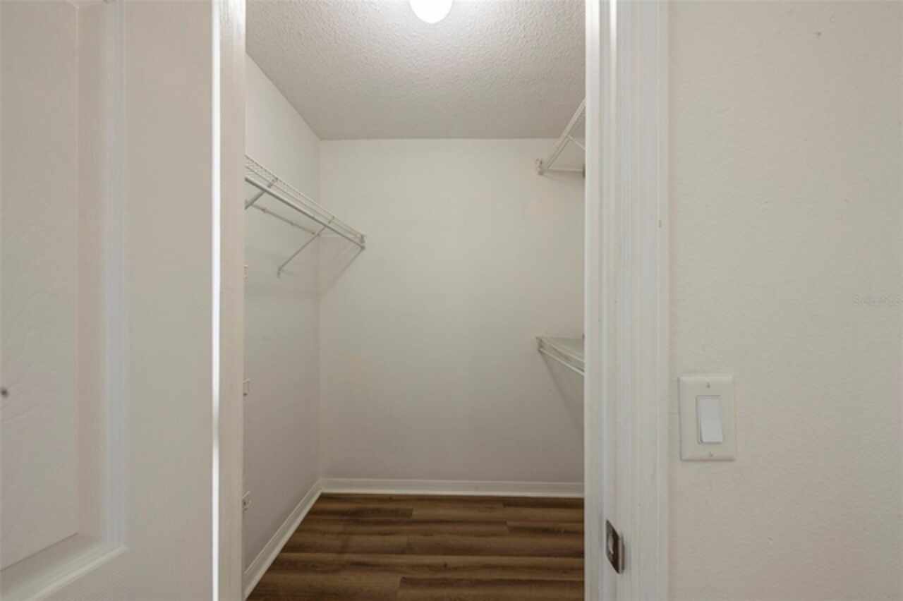 Listing Photo 20