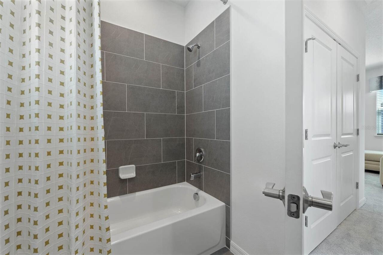 Listing Photo 33