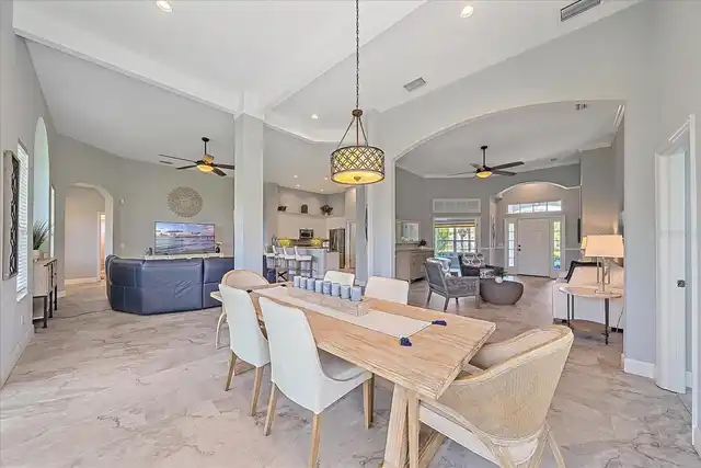 Listing Photo 24