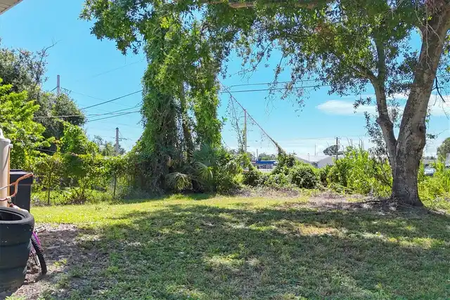 Listing Photo 6