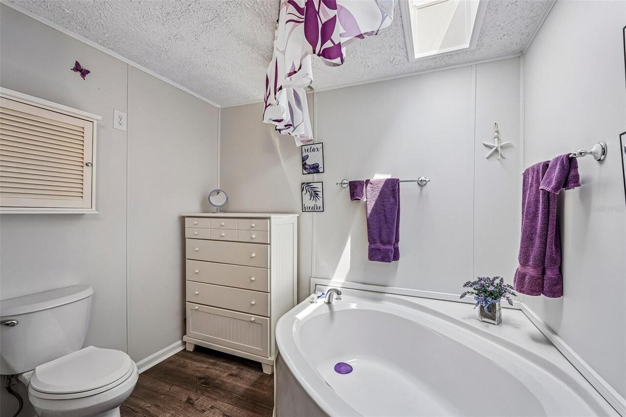 Listing Photo 19