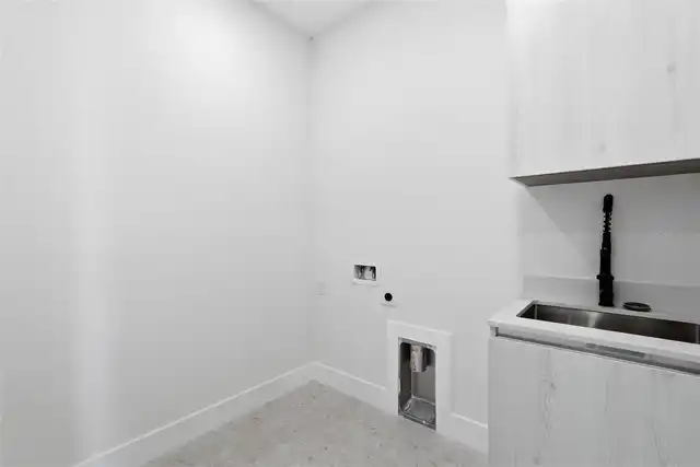 Listing Photo 33