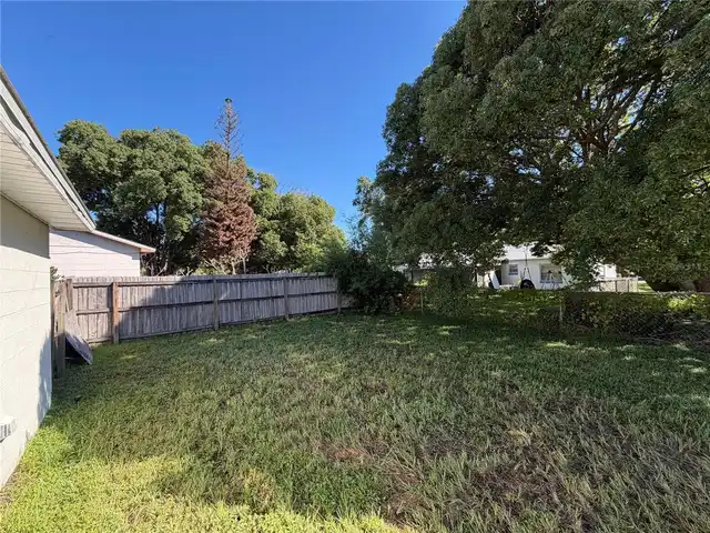 Listing Photo 20