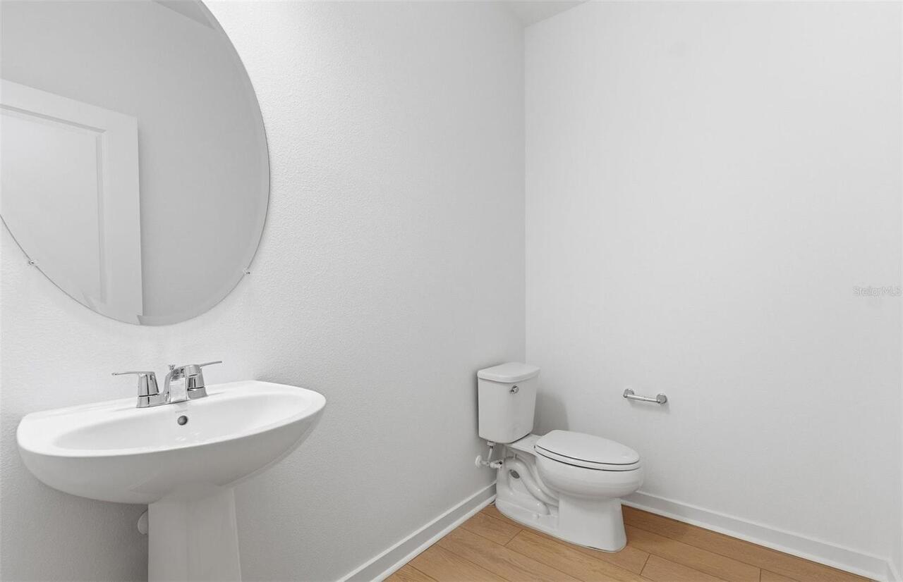 Listing Photo 14