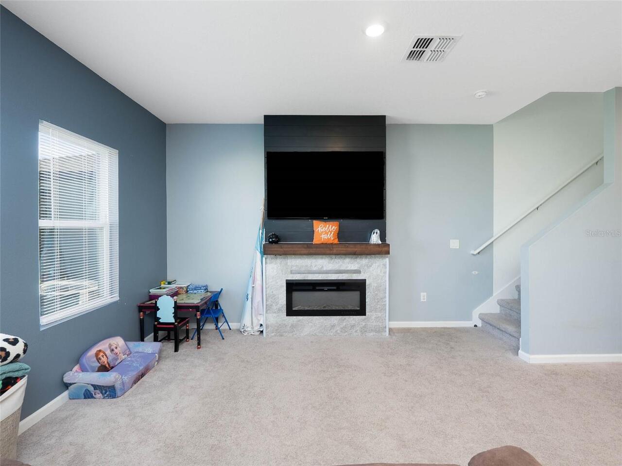 Listing Photo 12
