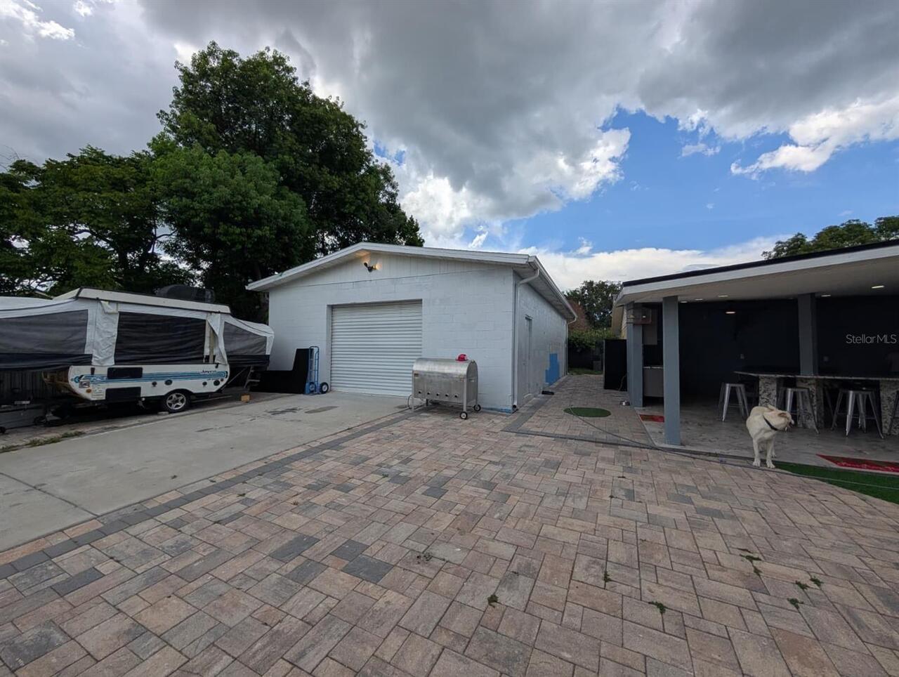 Listing Photo 17