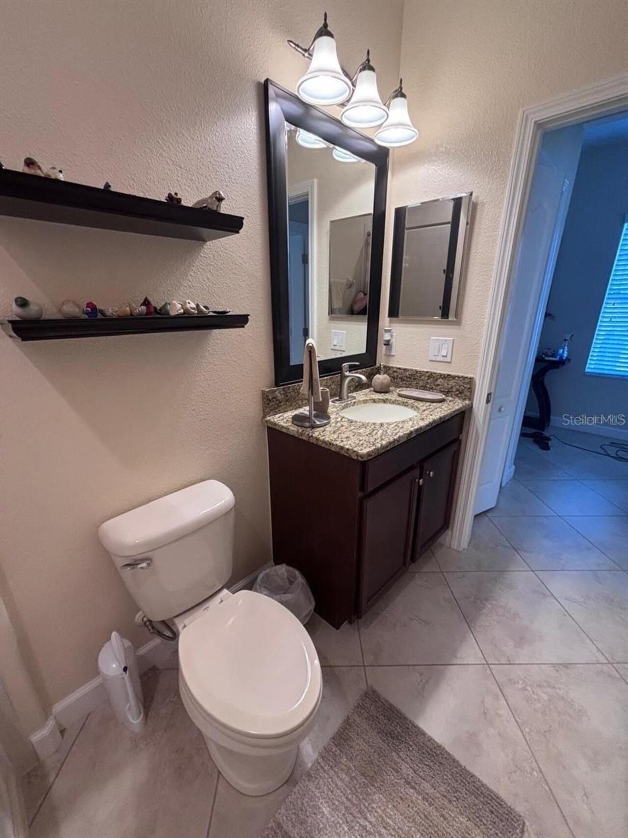 Listing Photo 10