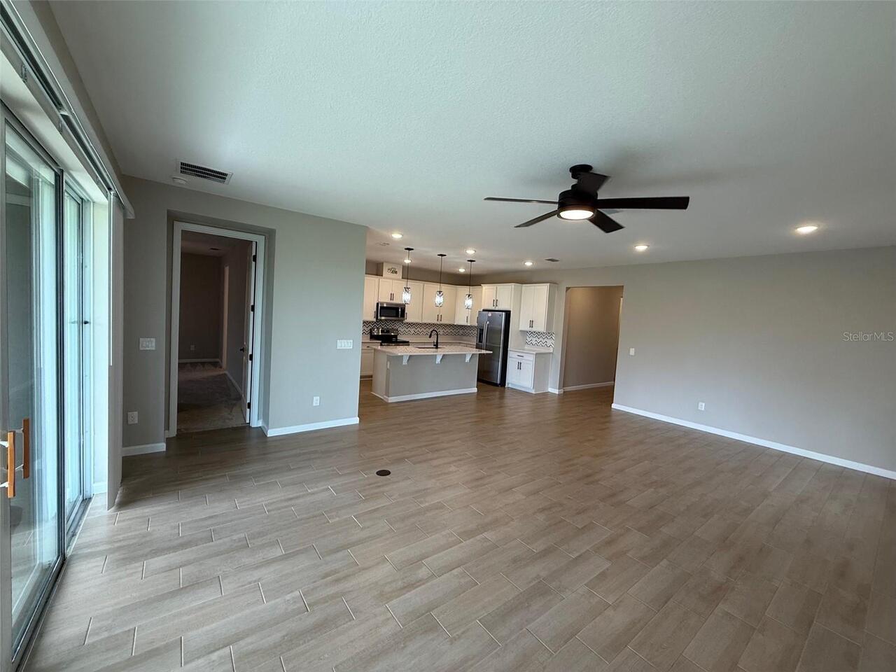 Listing Photo 9