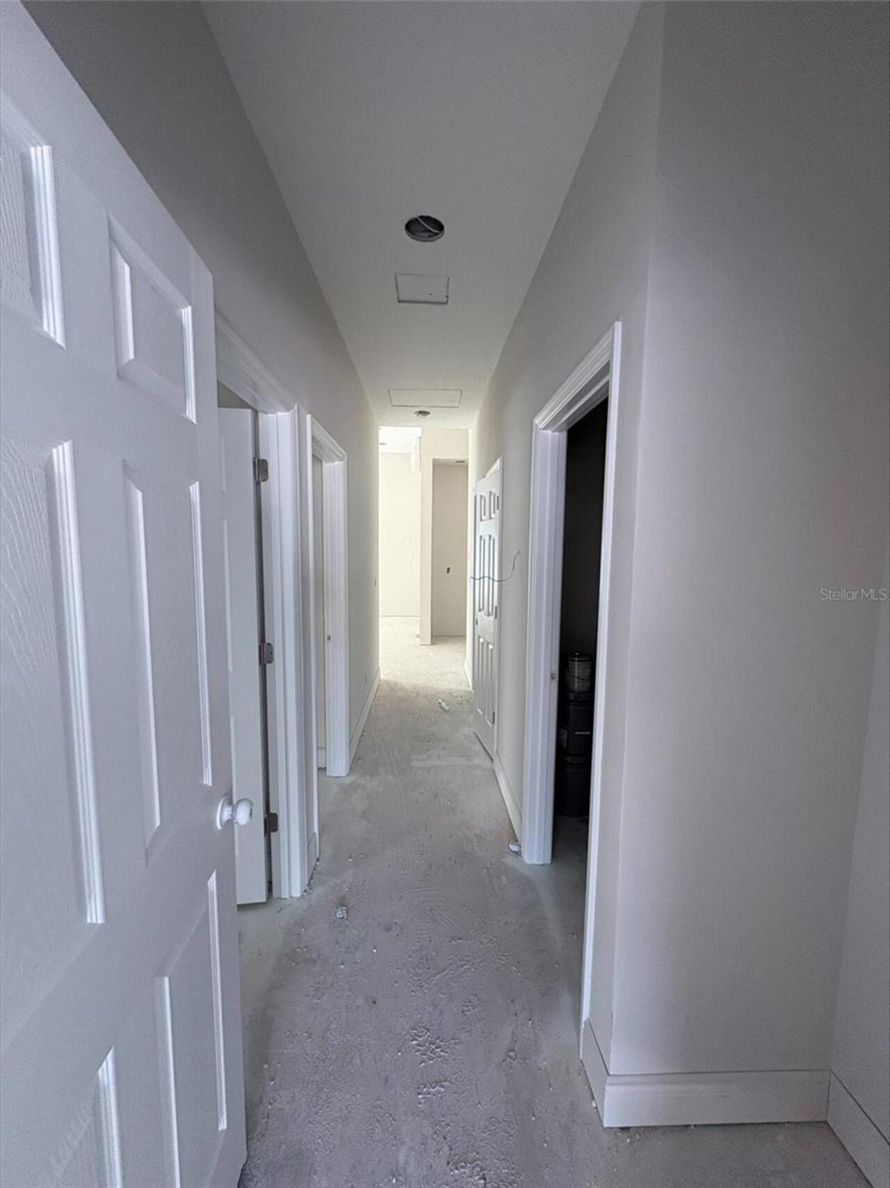 Listing Photo 8