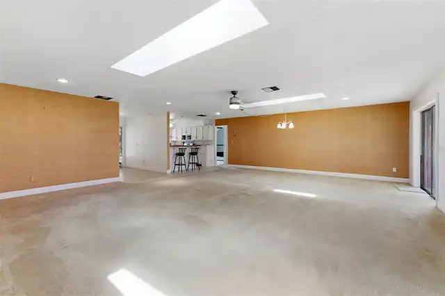 Listing Photo 26