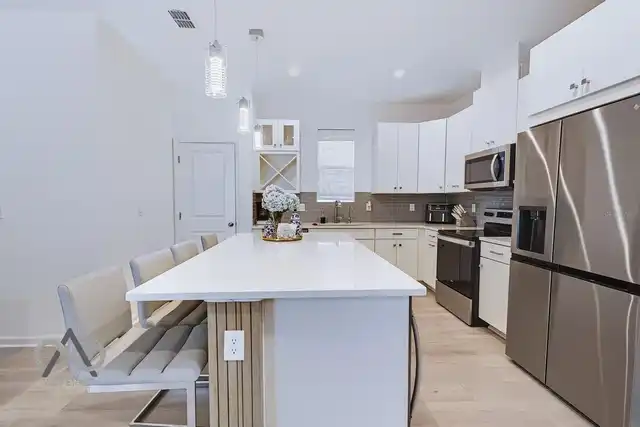 Listing Photo 13
