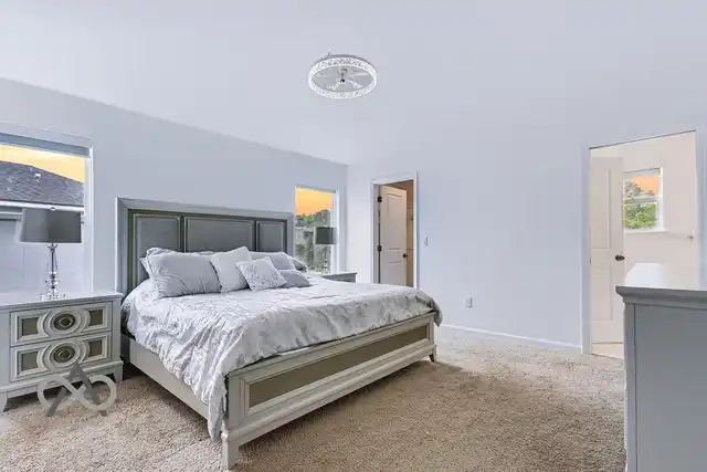 Listing Photo 25