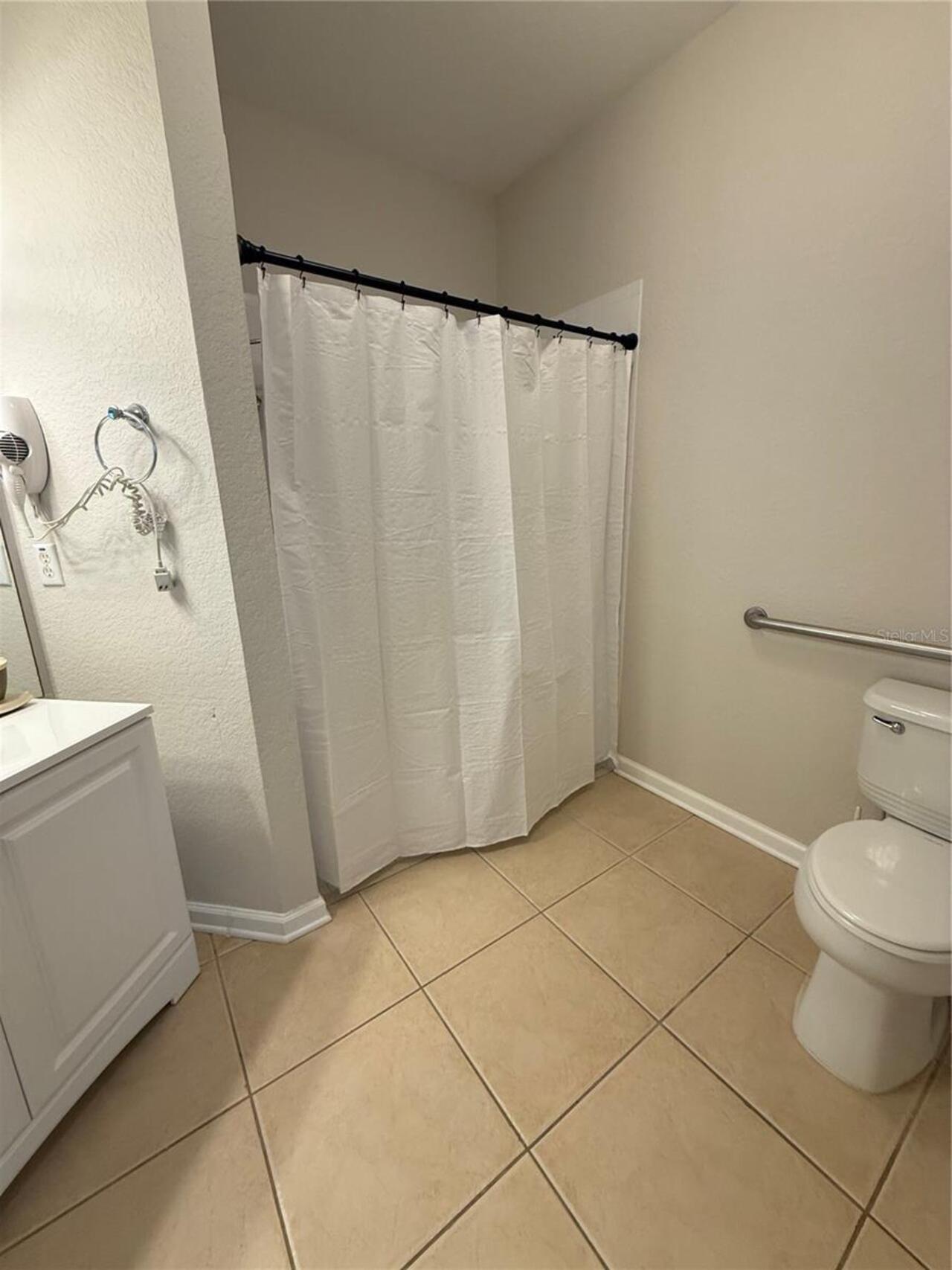 Listing Photo 14
