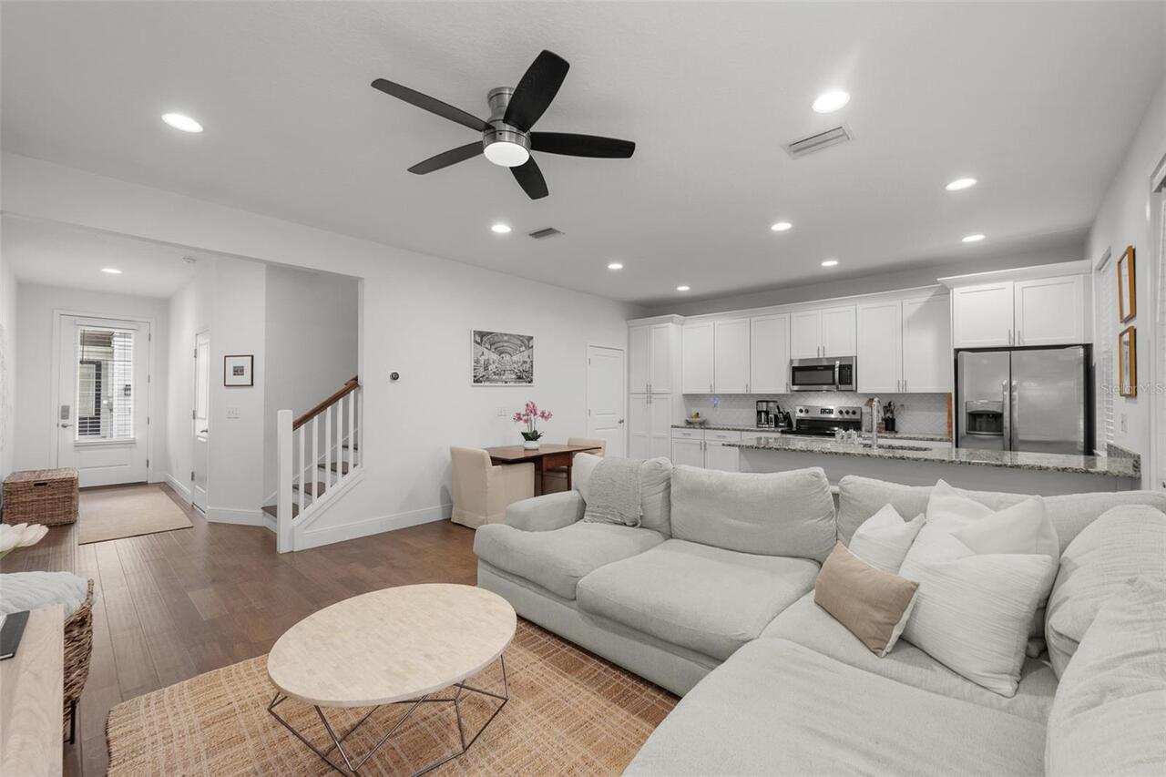 Listing Photo 8