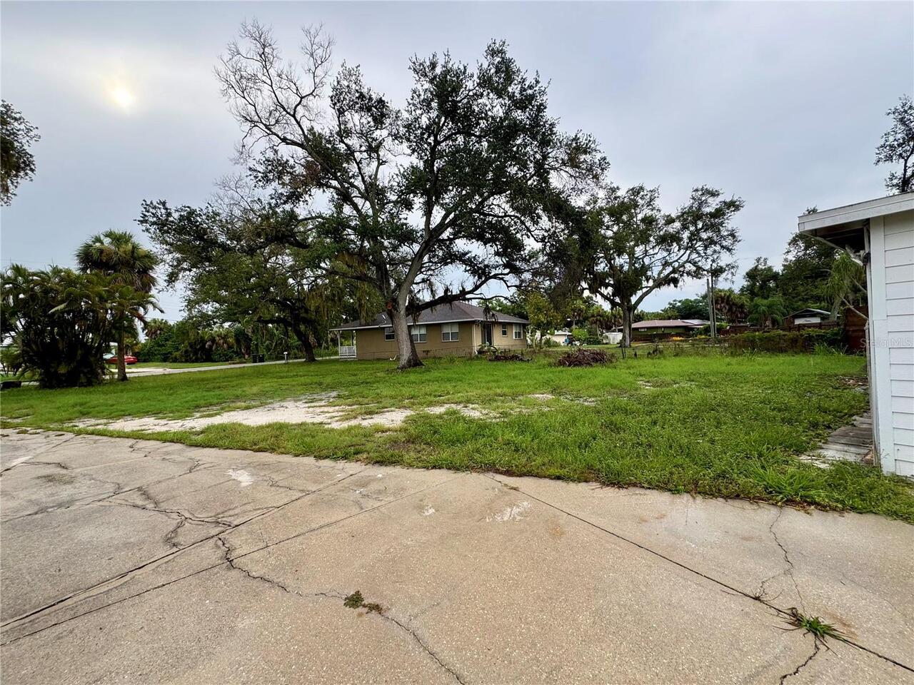 Listing Photo 6