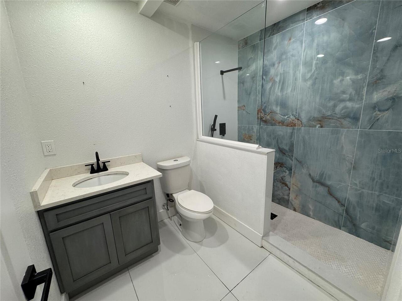 Listing Photo 24