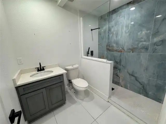 Listing Photo 24