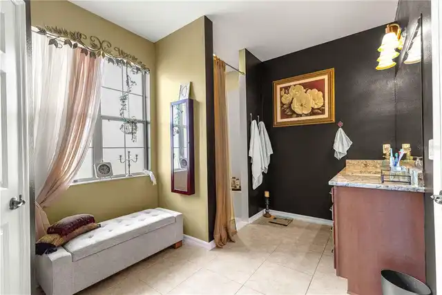 Listing Photo 29