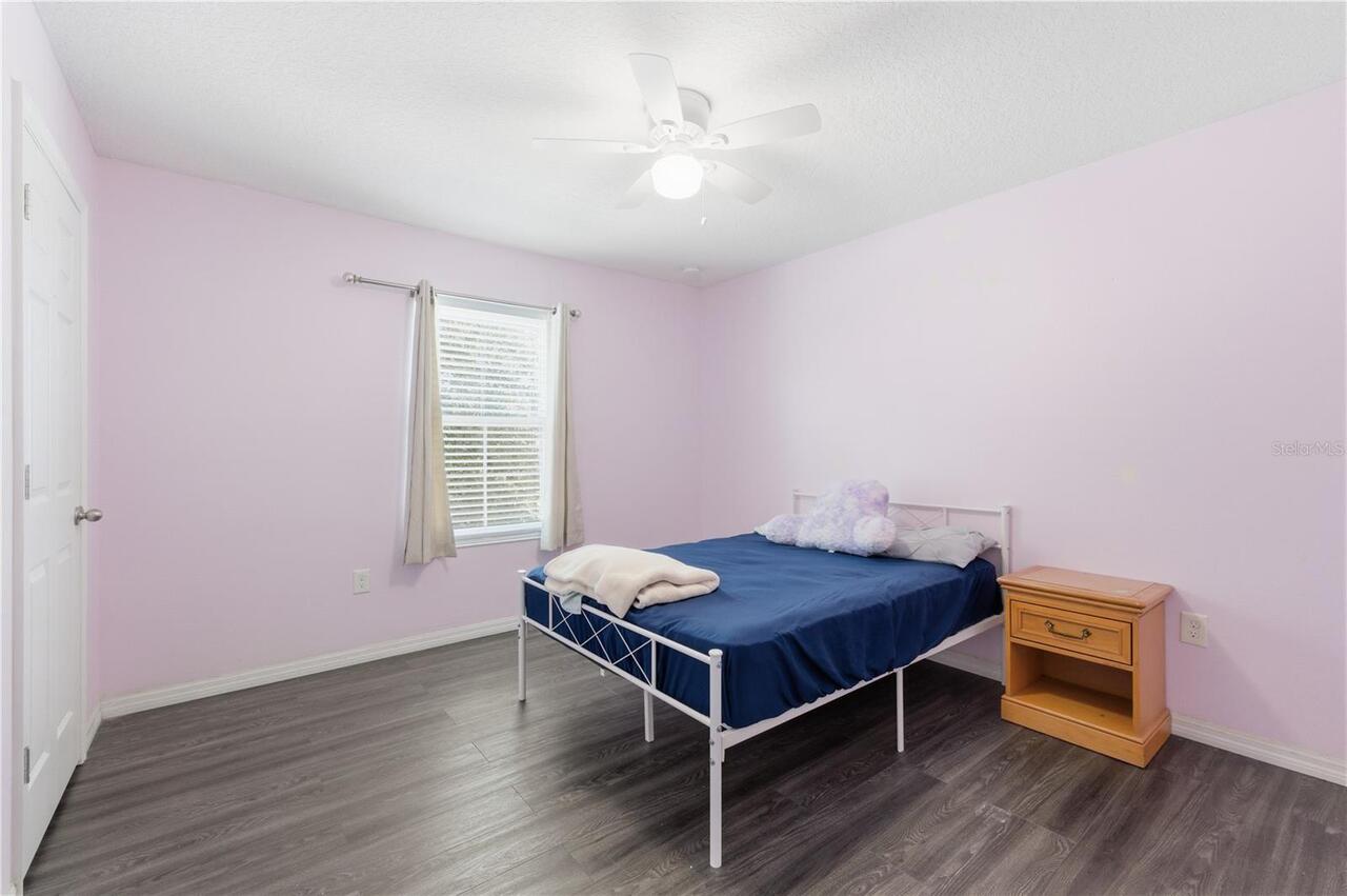 Listing Photo 16