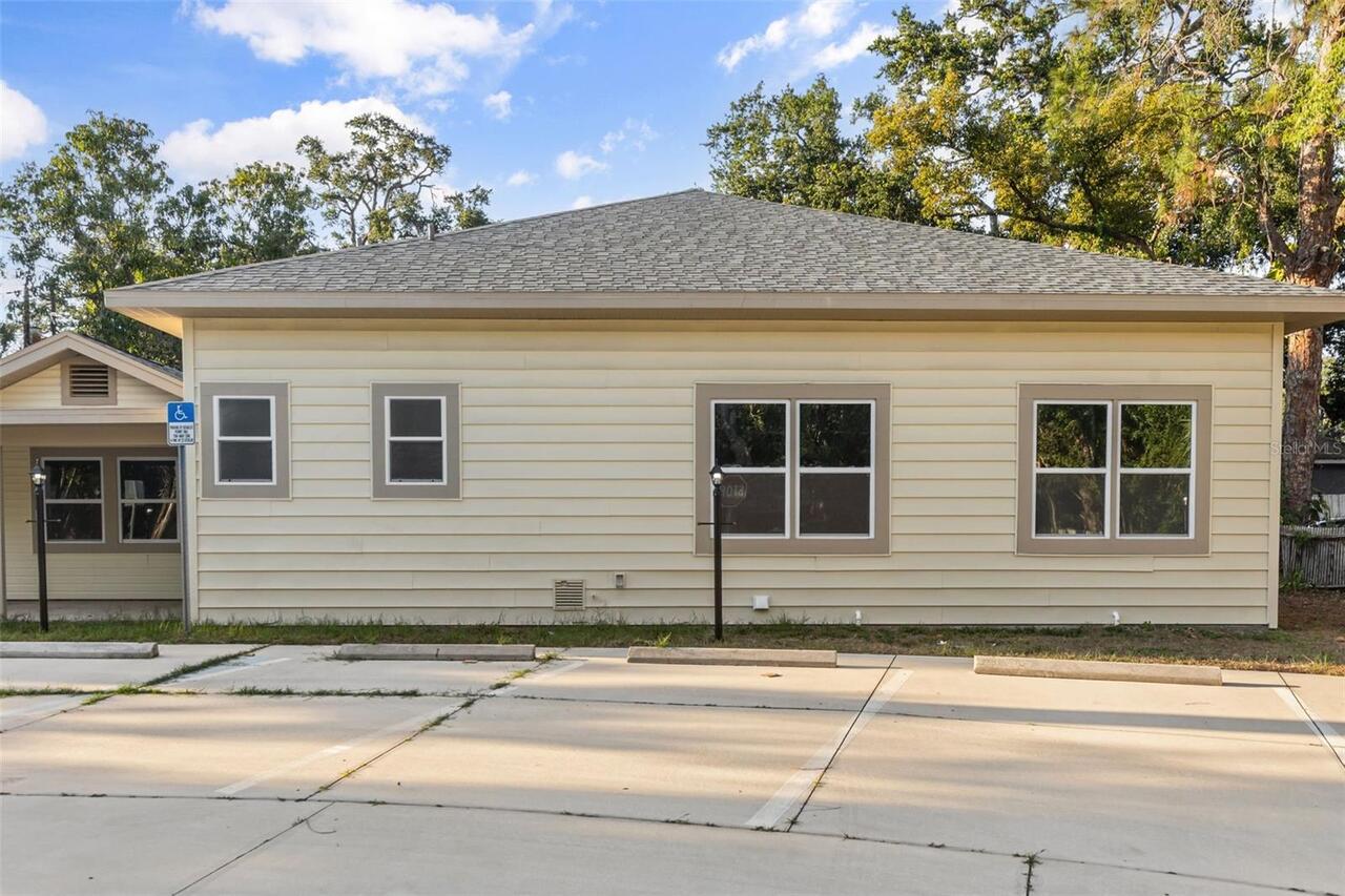 Listing Photo 43