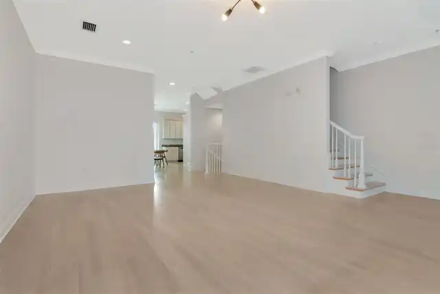 Listing Photo 42