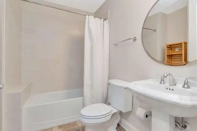 Listing Photo 18