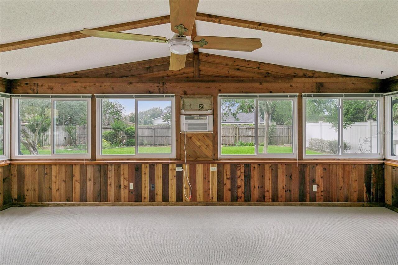 Listing Photo 35