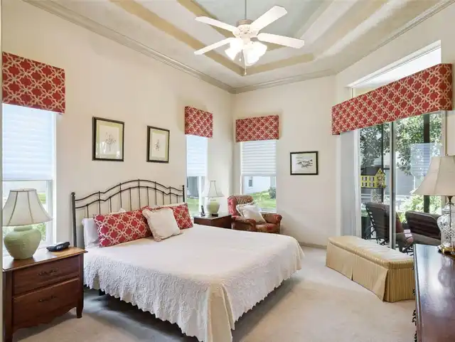 Listing Photo 14