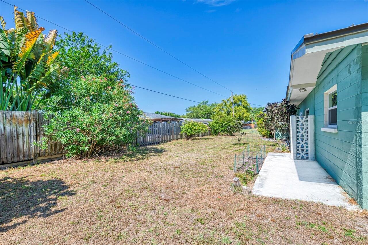 Listing Photo 43