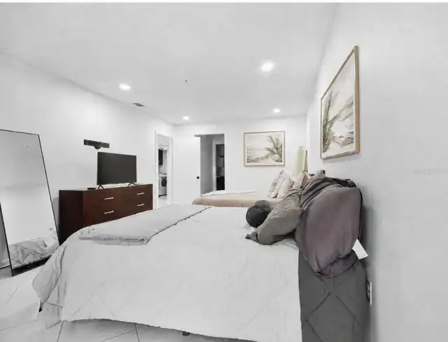 Listing Photo 29
