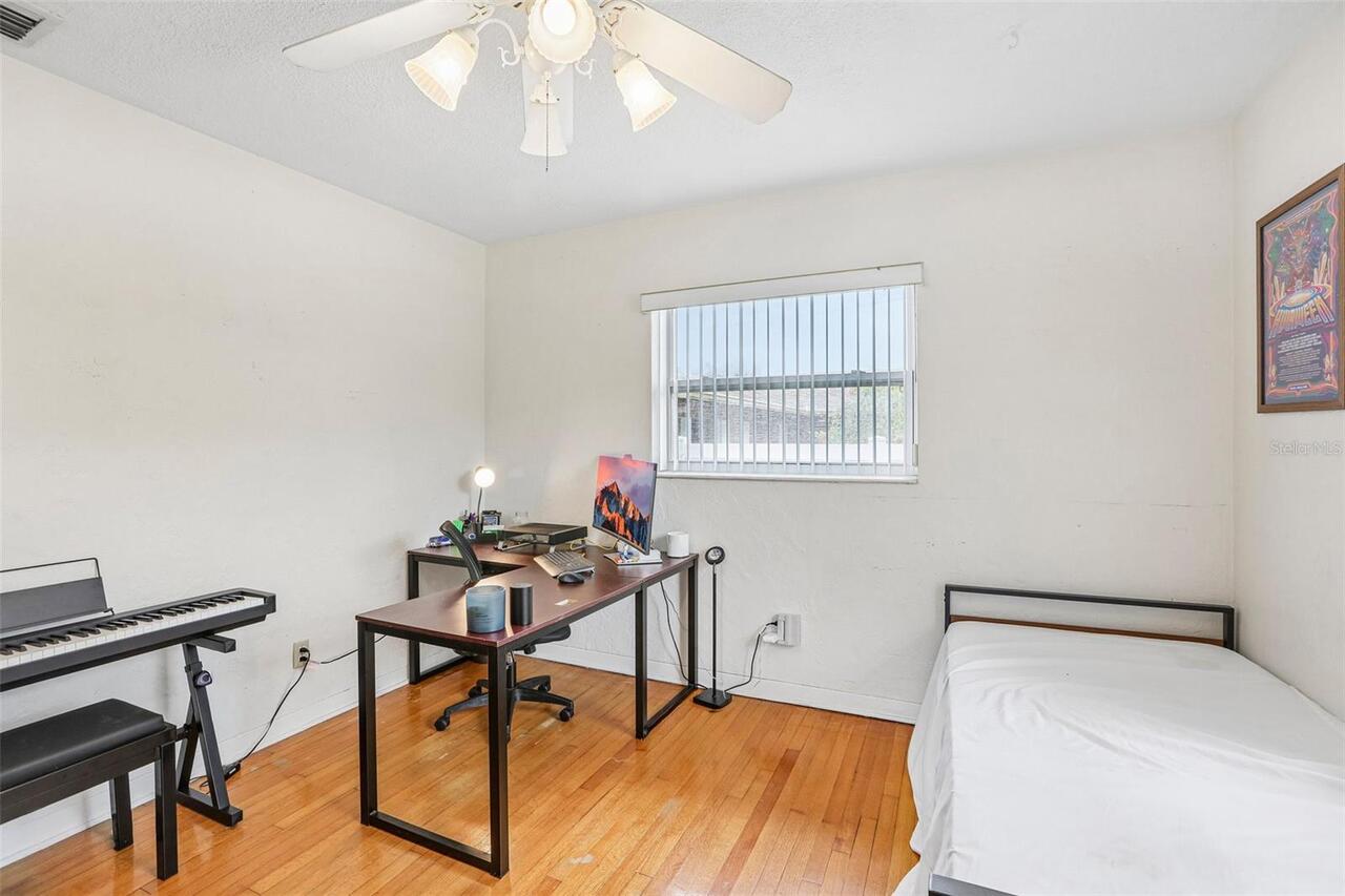Listing Photo 18