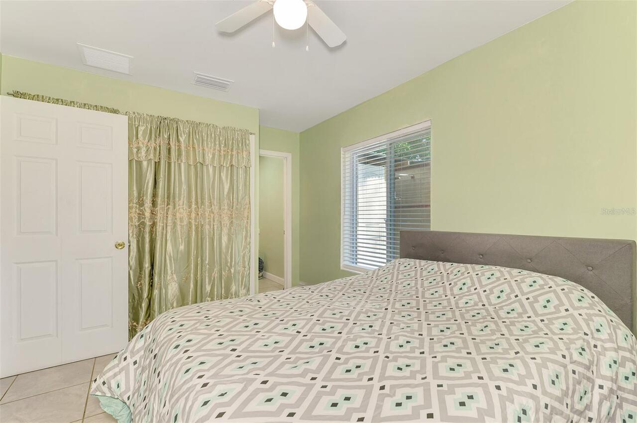 Listing Photo 18