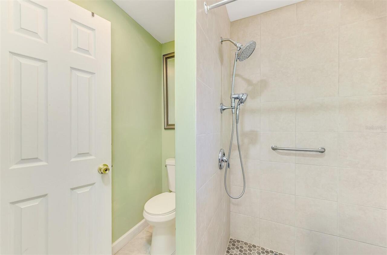 Listing Photo 21
