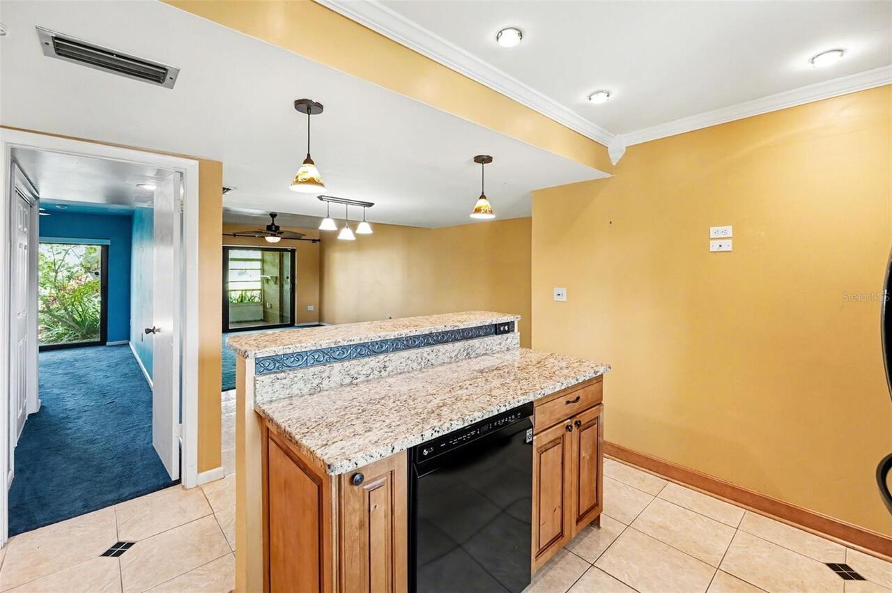 Listing Photo 7