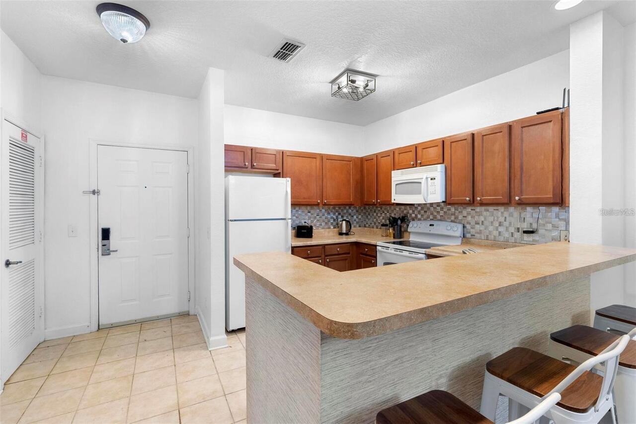 Listing Photo 7