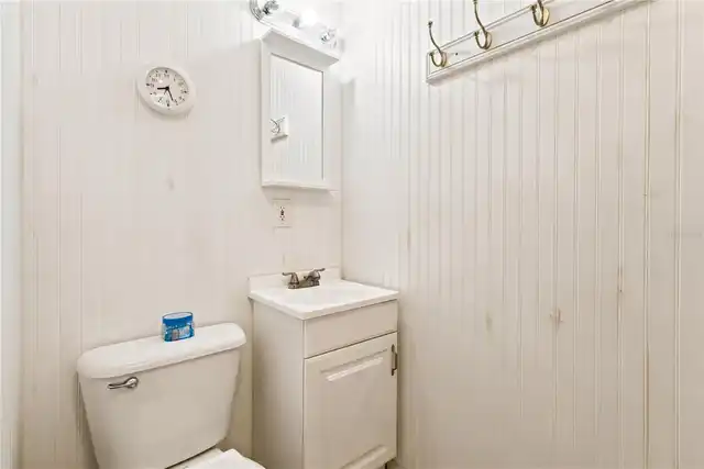 Listing Photo 14