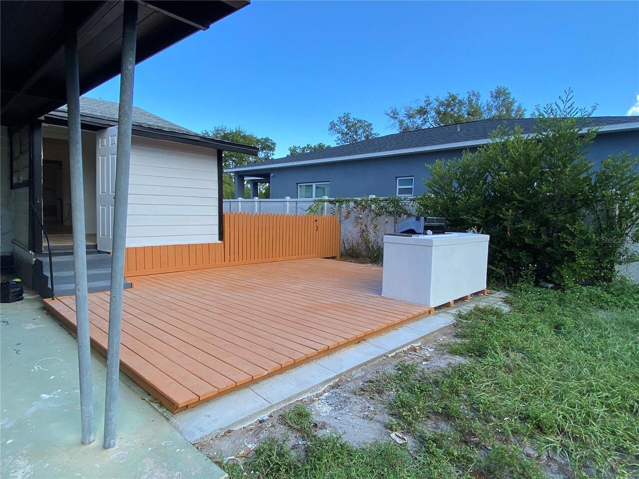 Listing Photo 9