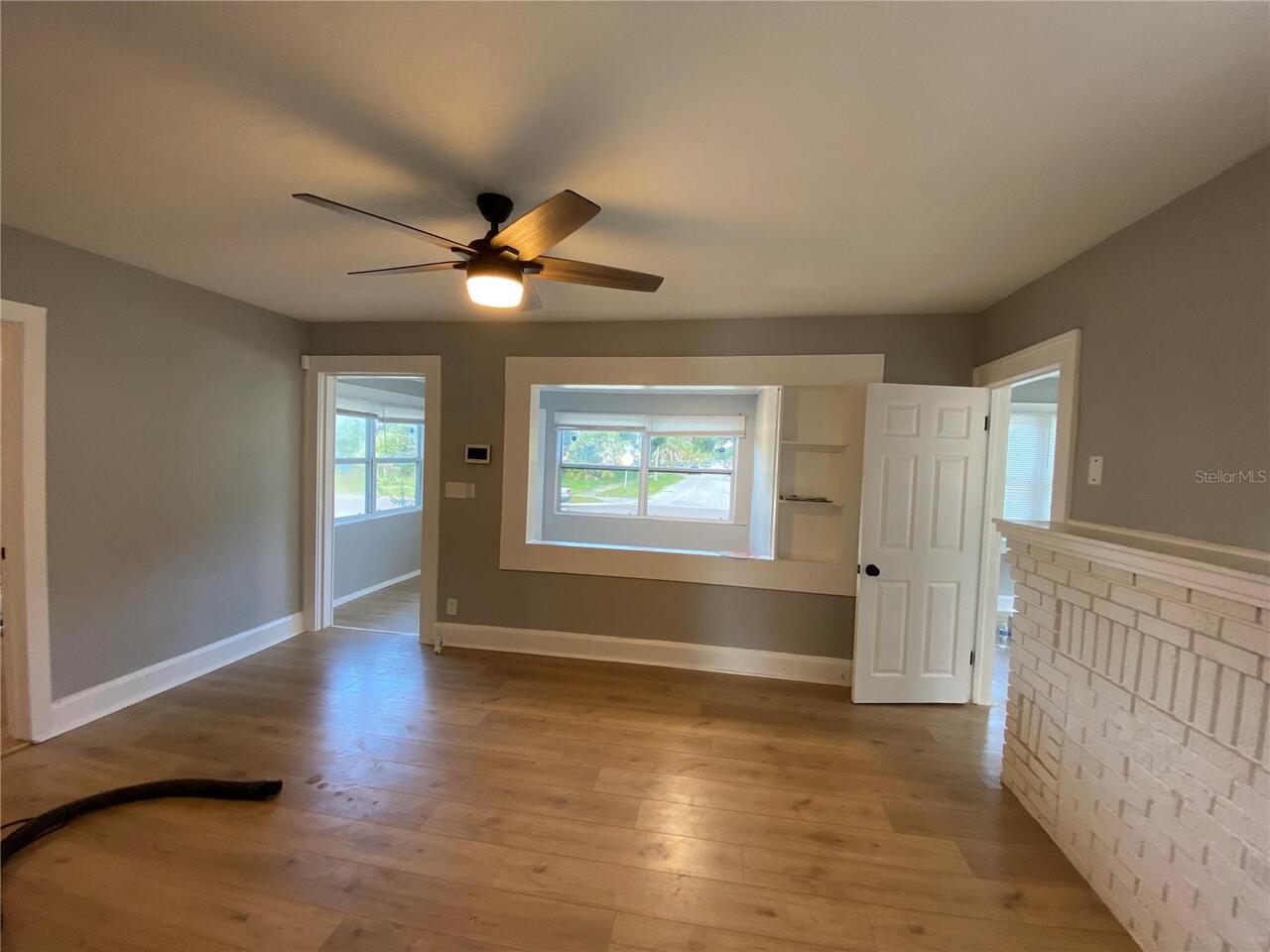 Listing Photo 14