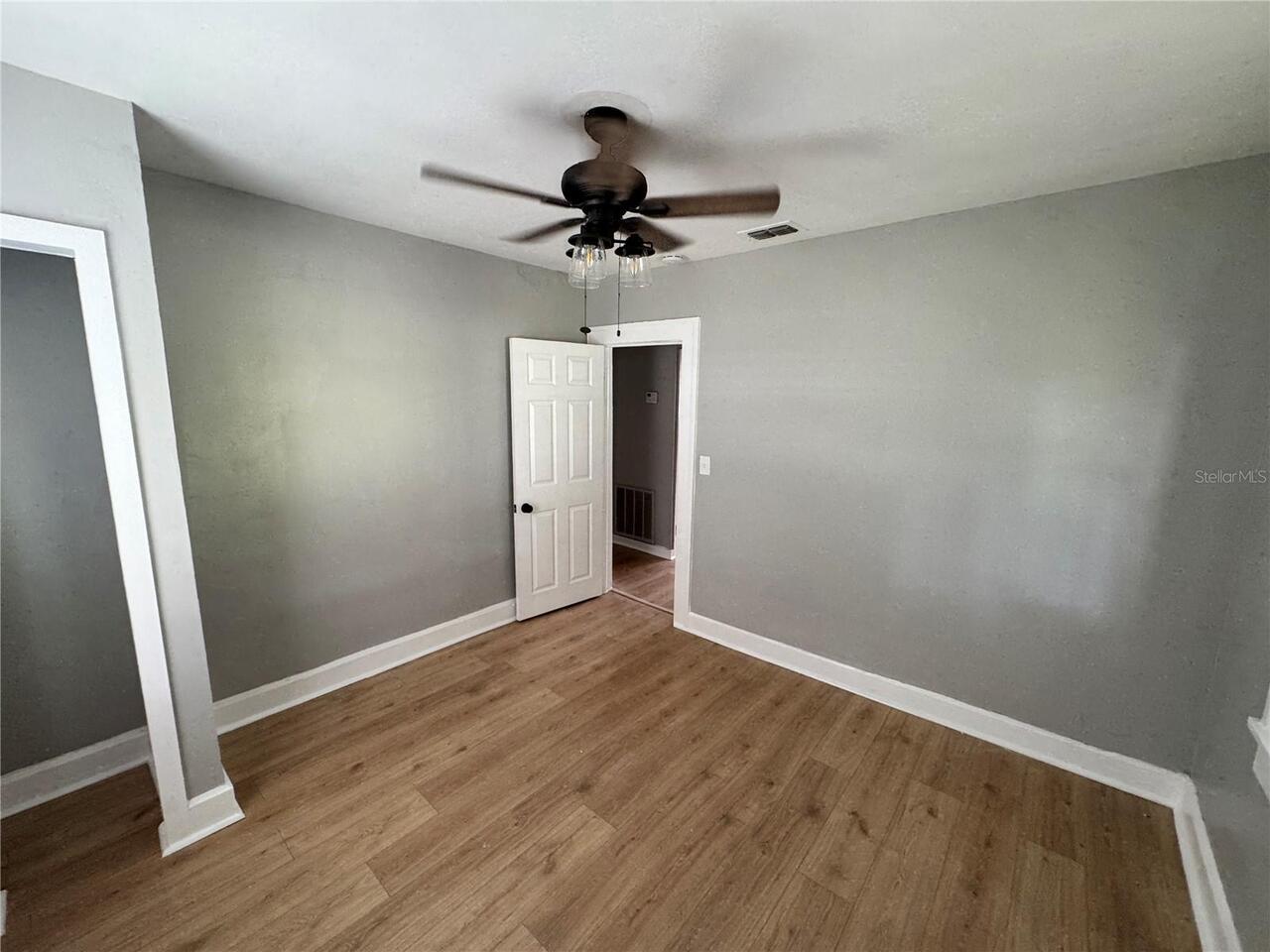 Listing Photo 24