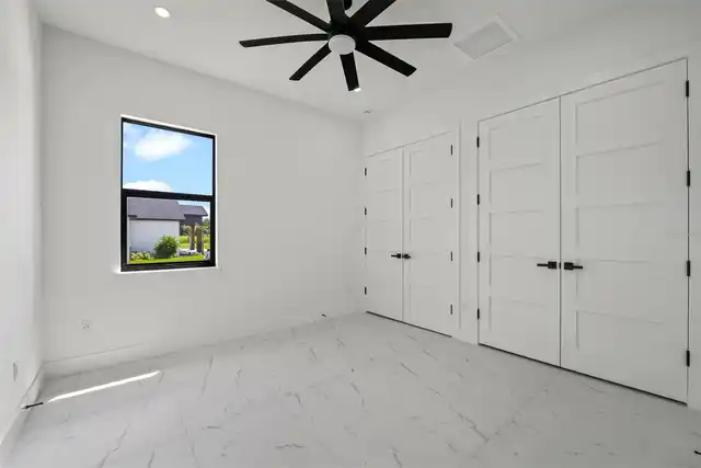 Listing Photo 24