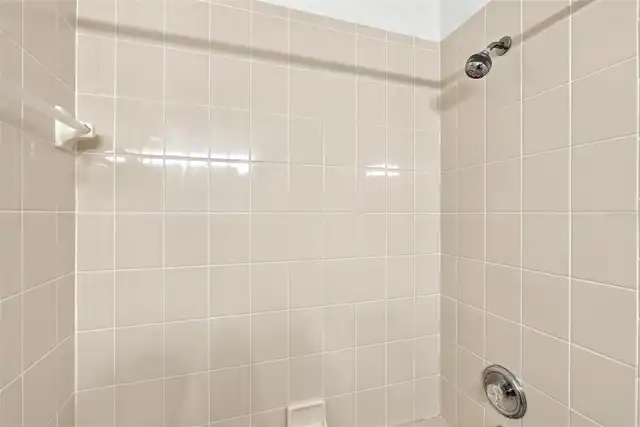 Listing Photo 29