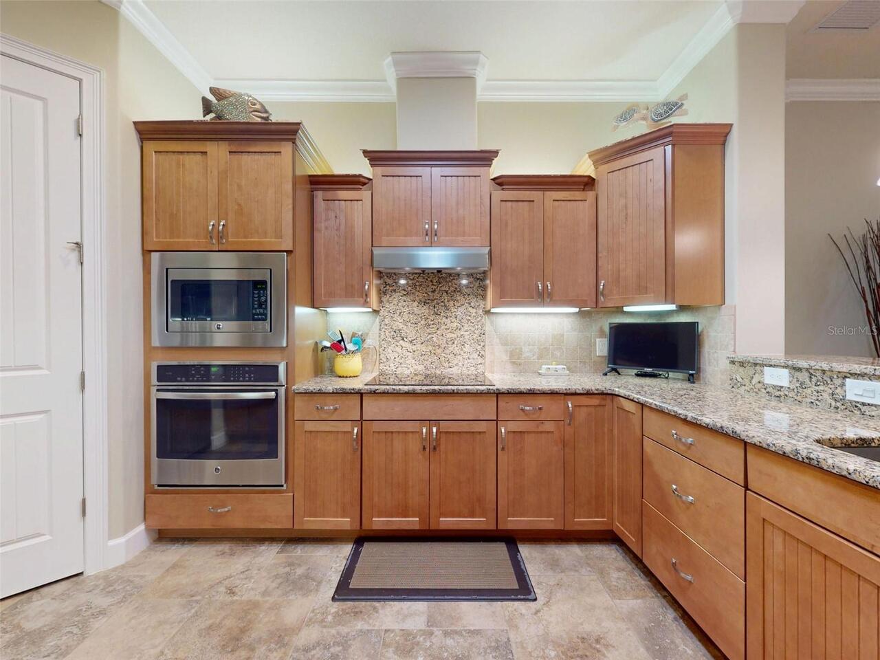 Listing Photo 16
