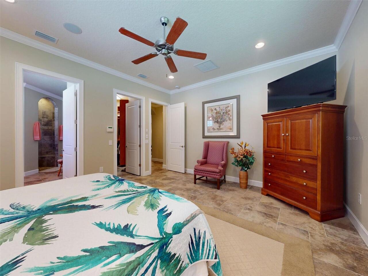 Listing Photo 43