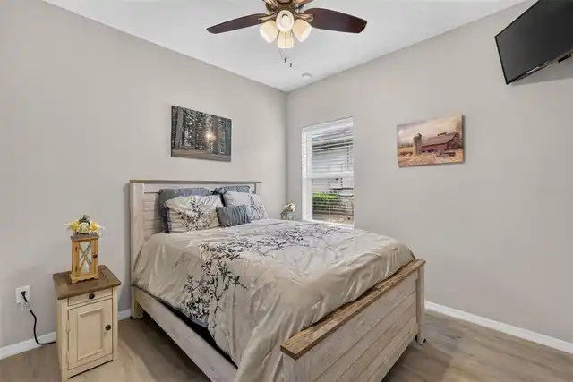 Listing Photo 23