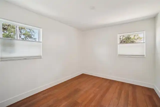 Listing Photo 32