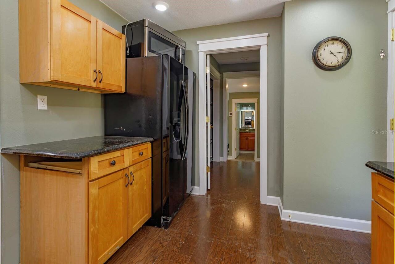 Listing Photo 16