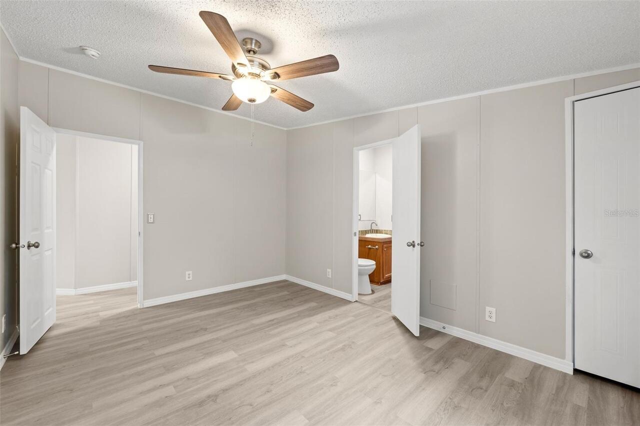 Listing Photo 26