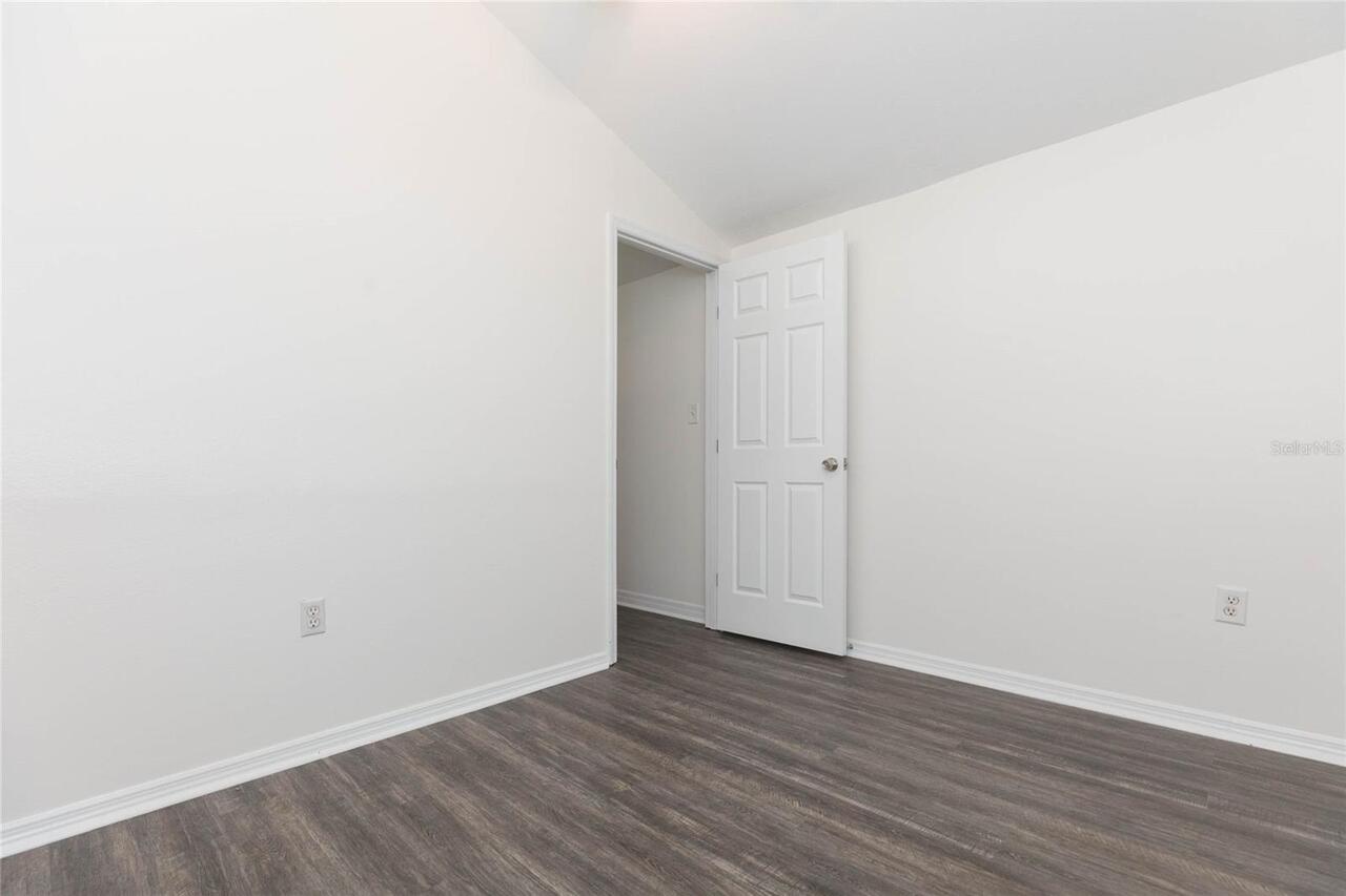 Listing Photo 38
