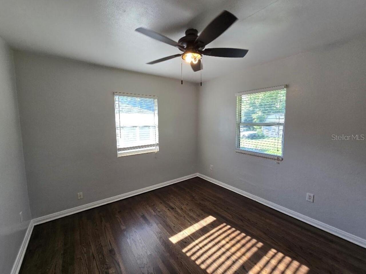 Listing Photo 8