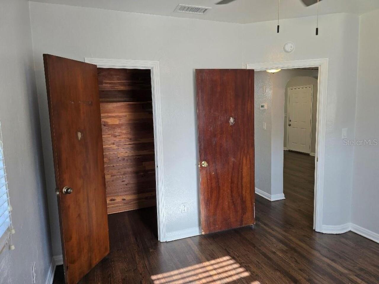 Listing Photo 11
